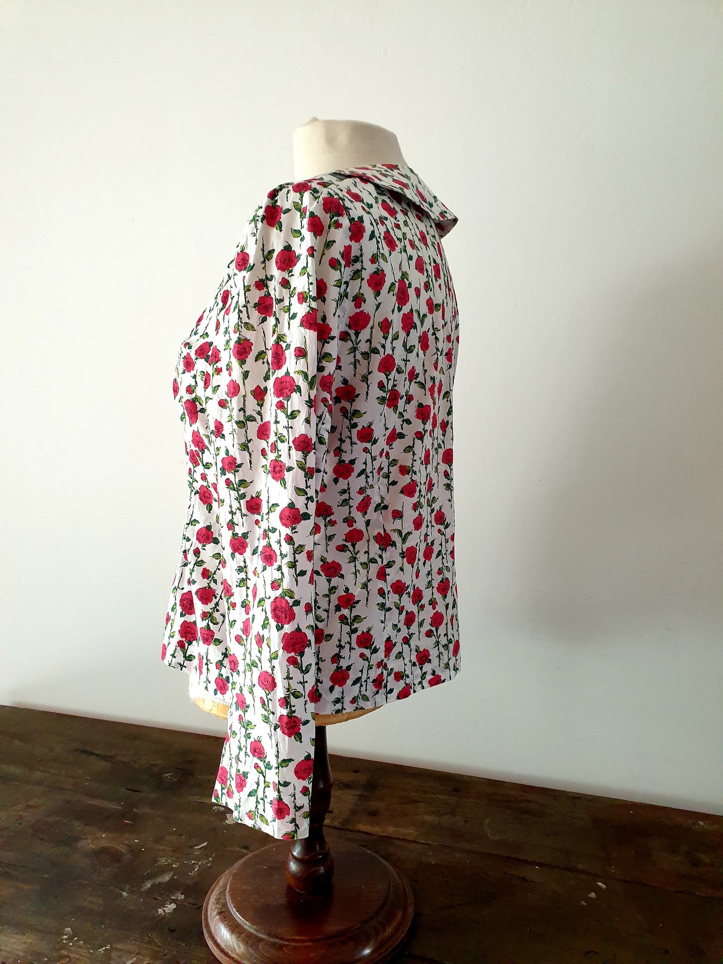 Vintage Red Rose Jacket for Timeless Elegance and Style