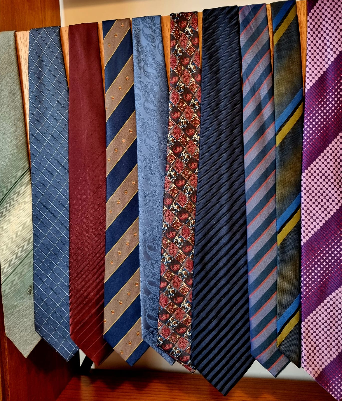 Job Lot Vintage Men's Ties Bundle of 13 Patterned Multicoloured Pieces