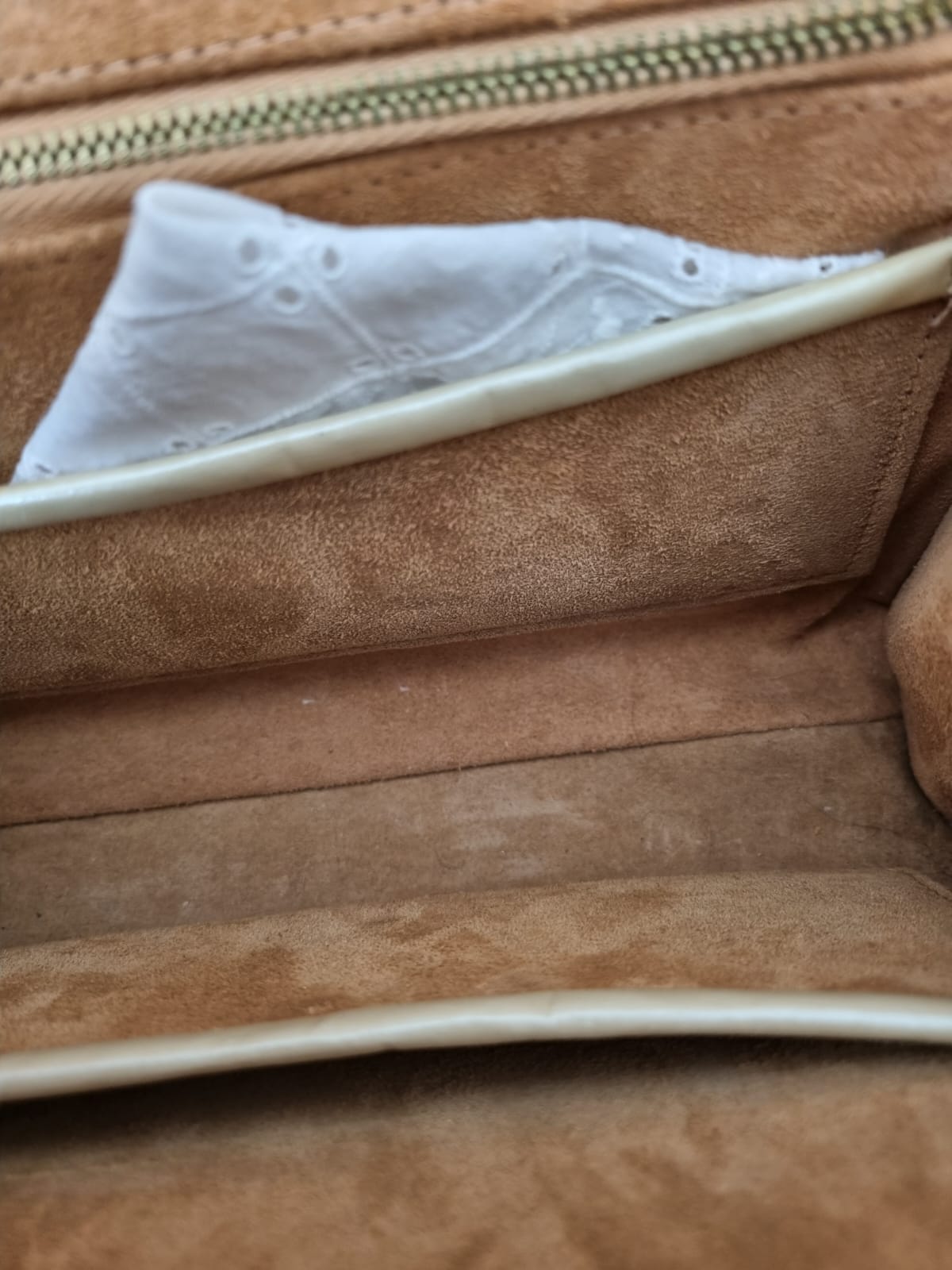 Vintage Cream Ackery Top Handle Pearlised Handbag with Hankerchief. Made in England