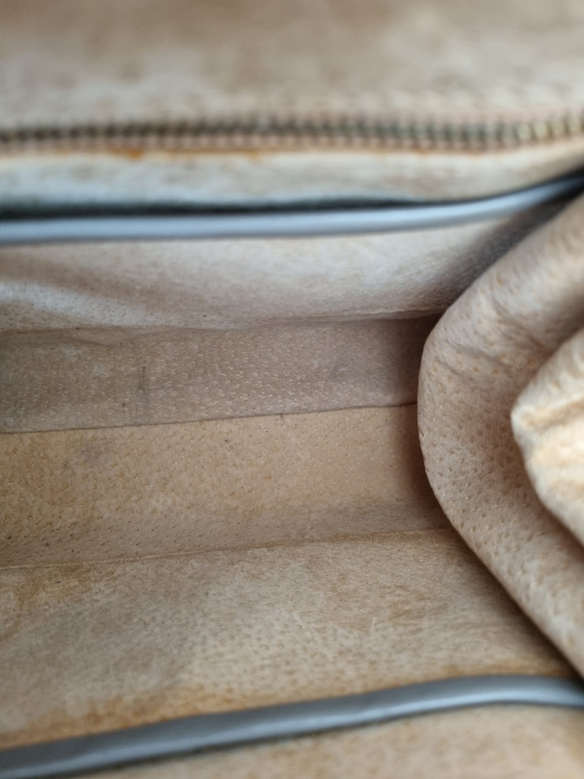 Vintage Suede-Lined Grey Kelly Handbag with Top Handle