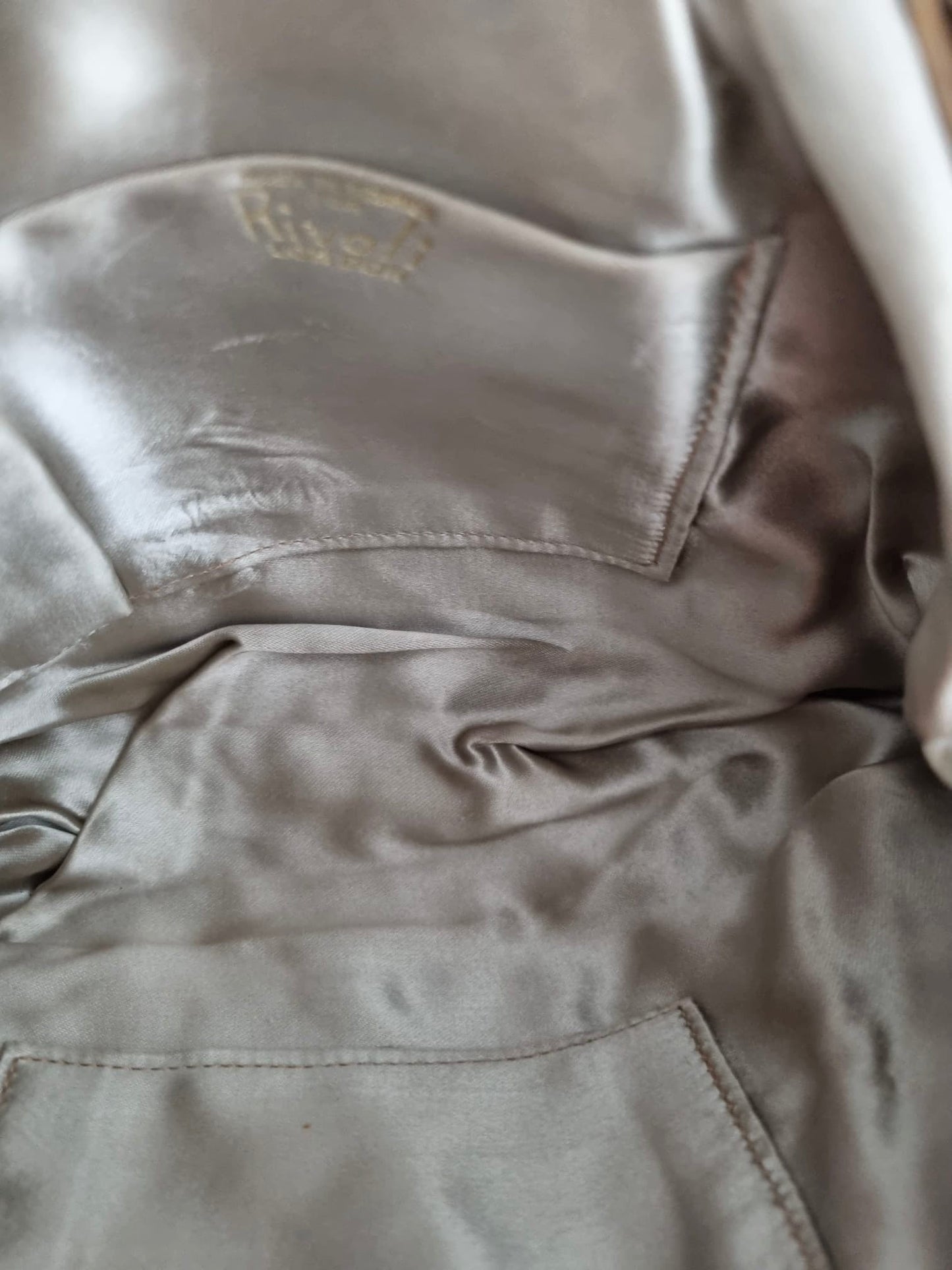 Rivoli Chain Handbag Vintage Elegant Statement Piece