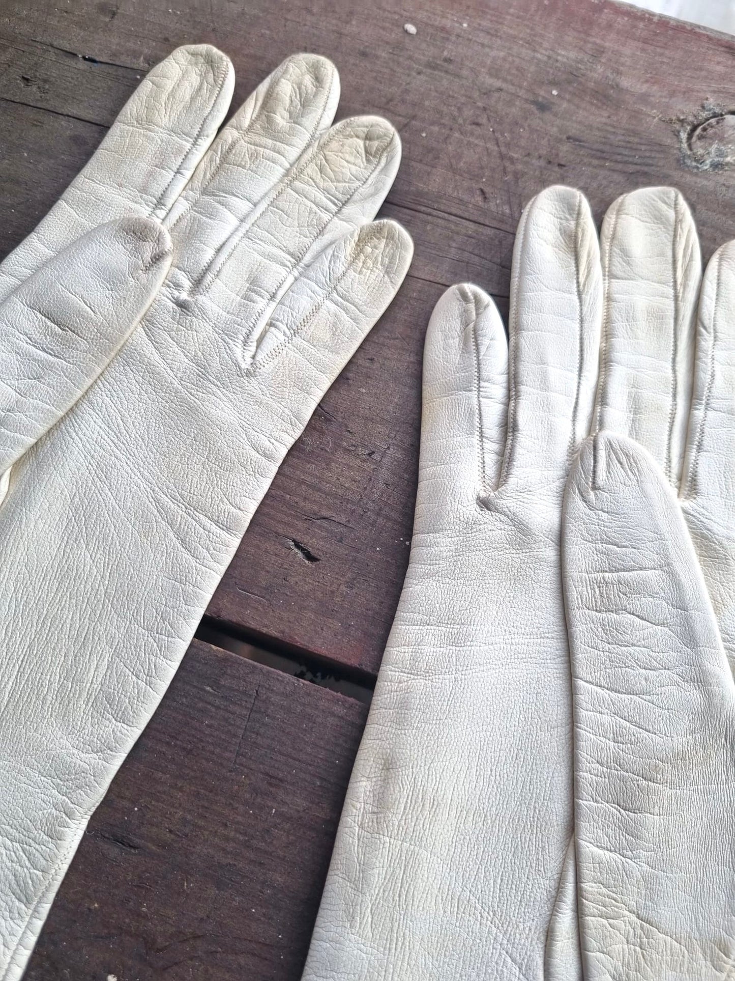 Vintage Very Long White Balenciaga Leather Show Gloves Size 7.25