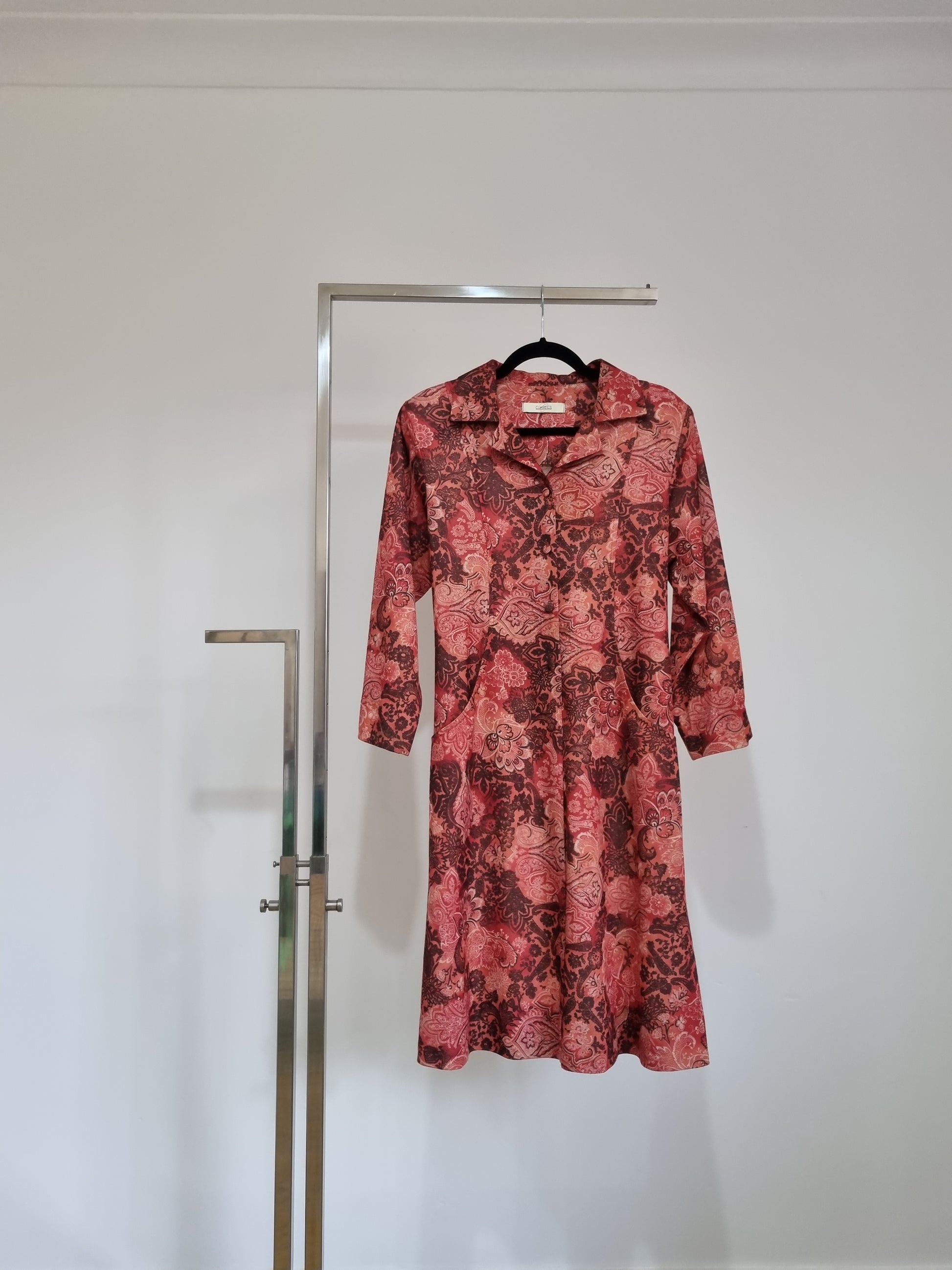Classics Midsize Orange Paisley Drop Pocket Shirt Vintage Dress UK 14 - Vintage Appreciation Society