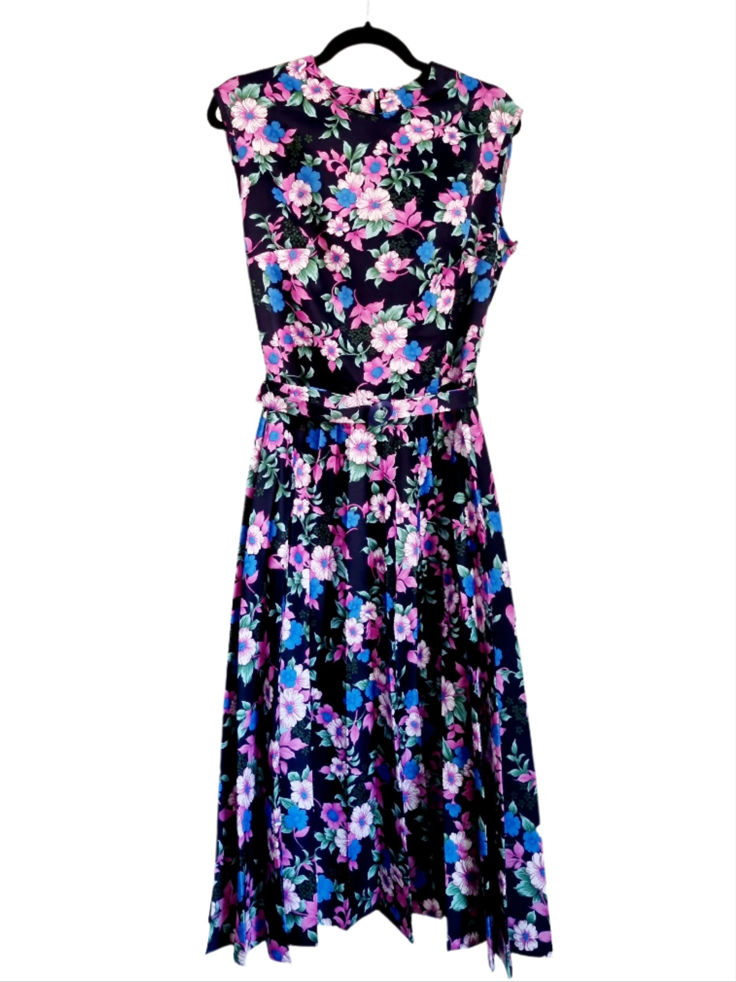 C and A Sleeveless Black Garden Party Floral Pleated Vintage Dress UK 14 - Vintage Appreciation Society