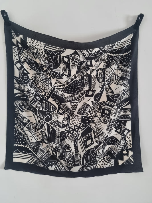 Vintage Black and White Geometric 1980s Scarf 75cmx75cm