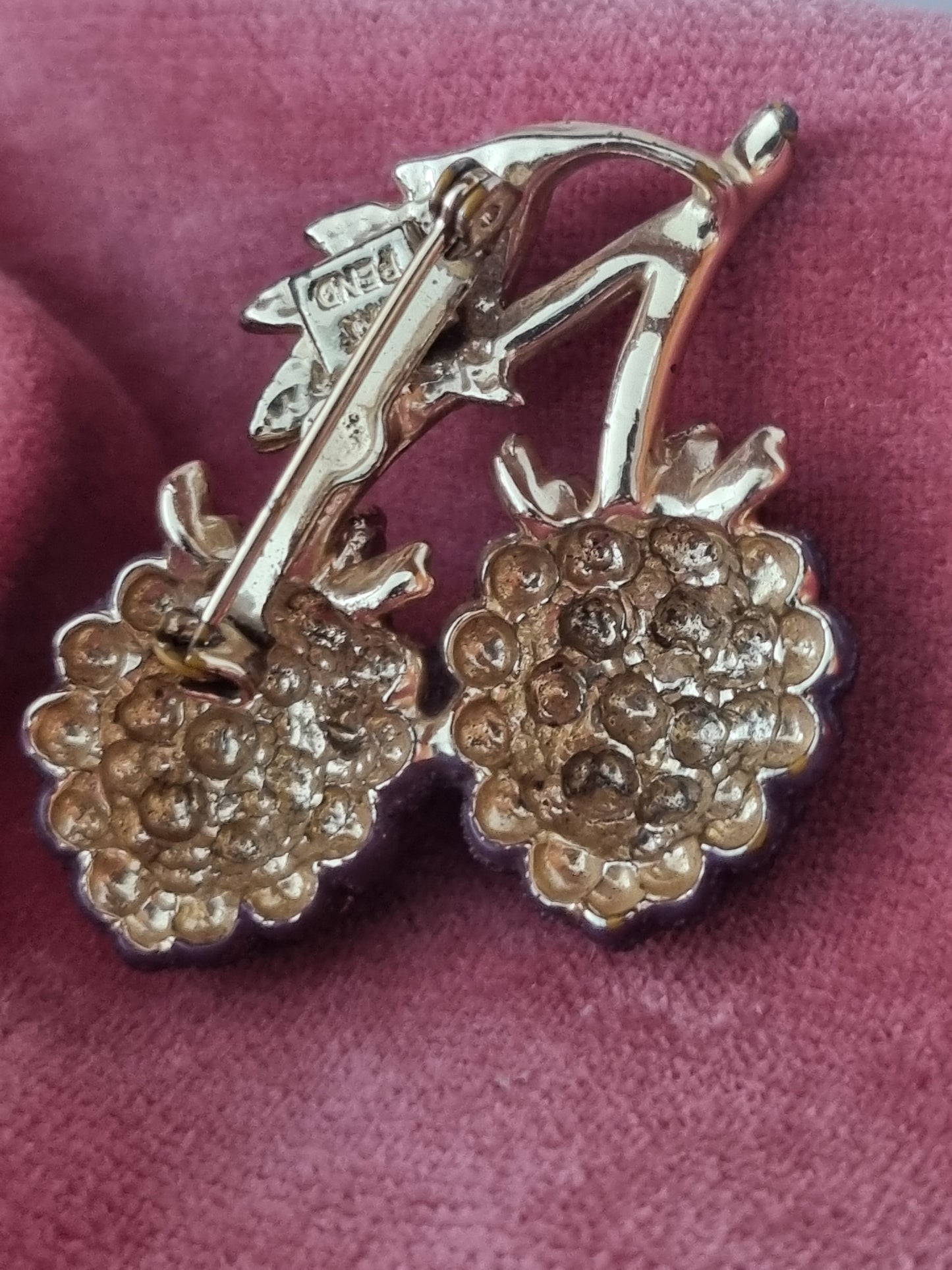 Vintage Brooch Gold Tone Raspberry Fruit Harvest Art Deco Cubic Zirconia