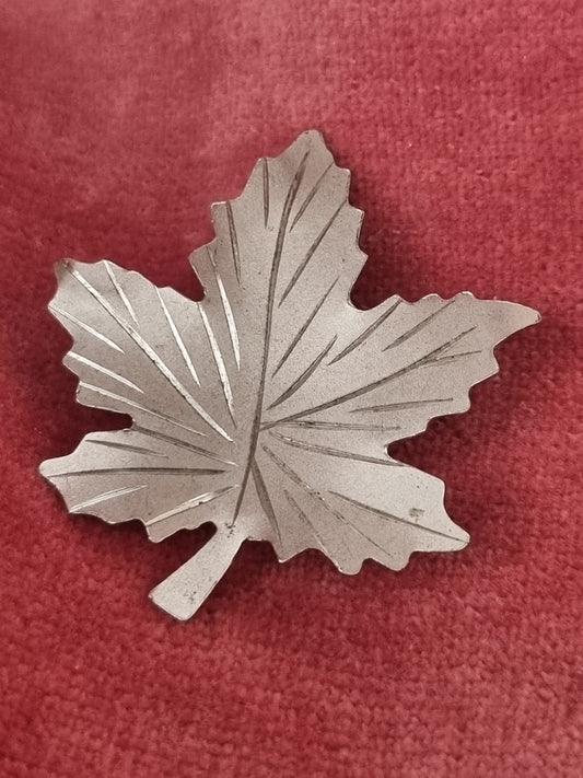 Vintage Brooch Sterling Silver Canadian Maple Leaf Bond Boyd