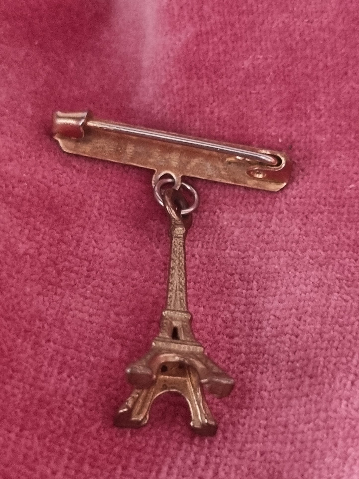 Vintage Brooch Gold Tone Paris Eiffel Tower 50s Souvenir