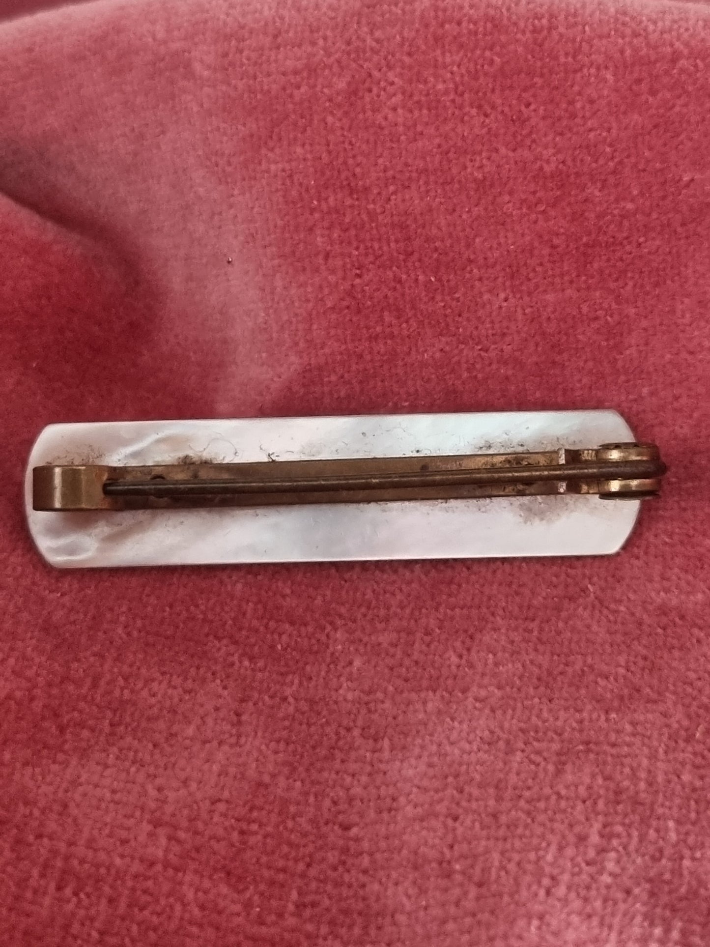 Vintage Brooch Victorian Grannie Name Mother of Pearl