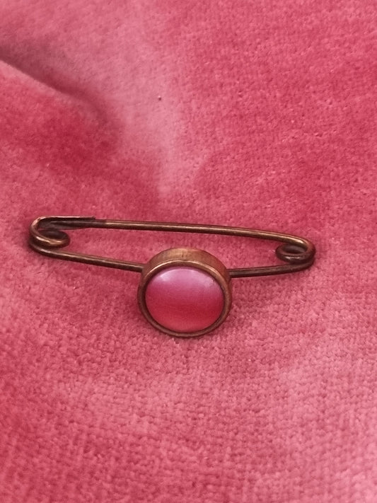 Vintage Brooch Brass Stone Cameo Pink Glass Stone Pin