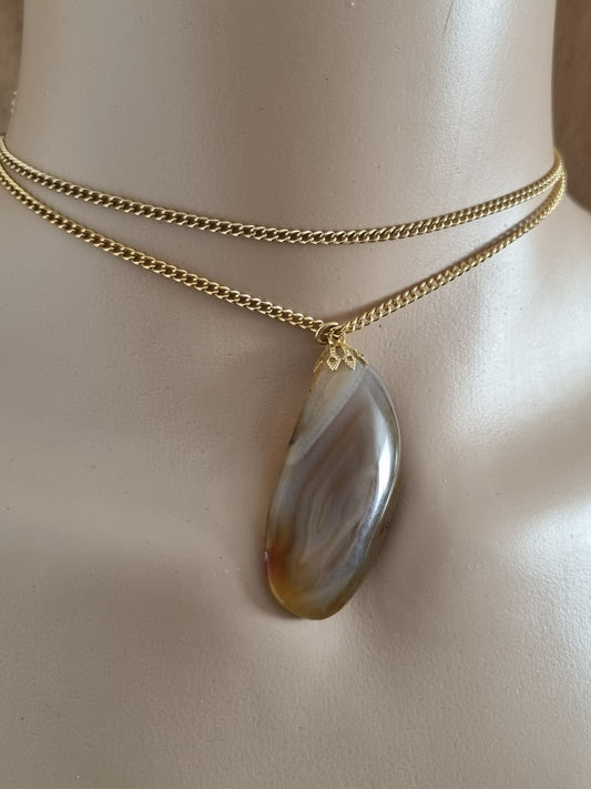 Vintage Necklace Agate Drop Buttery Brown Lilac Accents XL Costume Chain