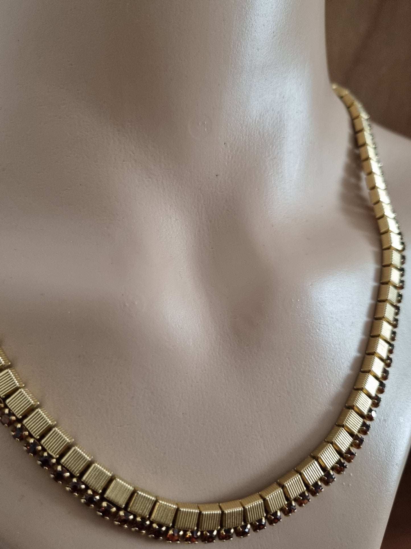 Vintage Necklace Gold Tone Mid Century Square Link Cognac Brown Choker
