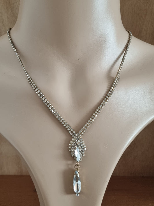 Vintage Necklace 50s Rhinestone Gold Tone Choker Prong Set