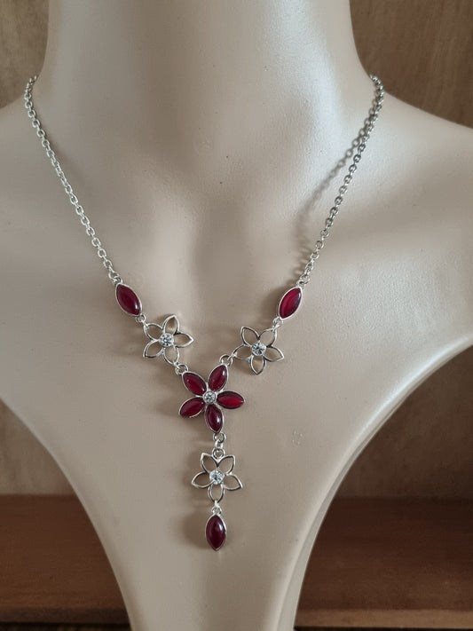 Vintage Necklace 90s Silver Tone Red Stones Floral Drop Pendant