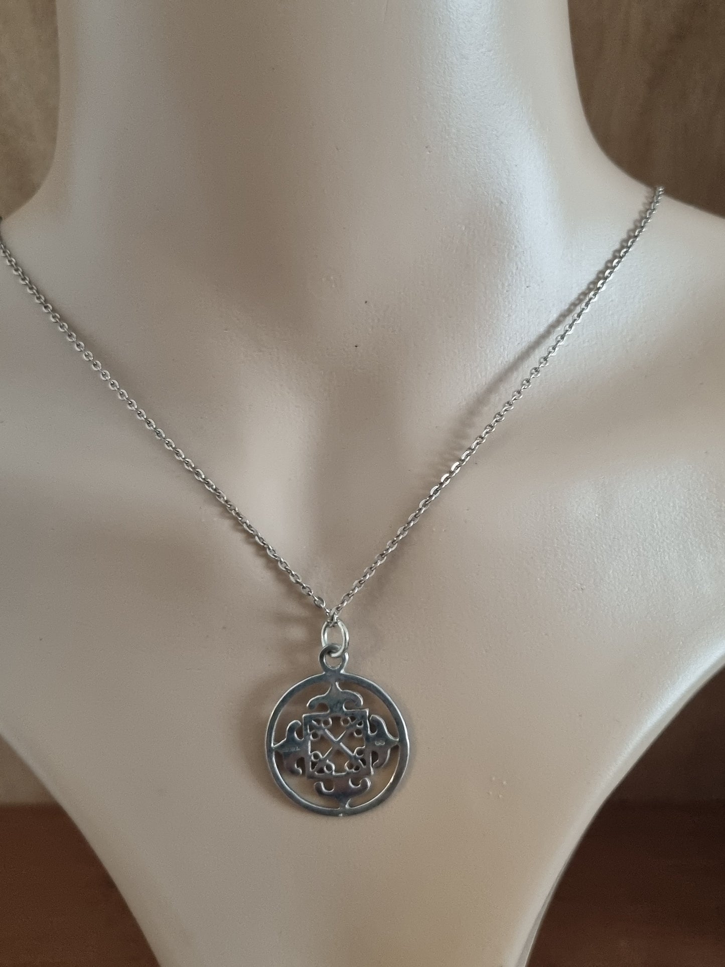 Vintage Necklace 925 Sterling Silver Celtic St Magnus Ortak Pendant and Chain