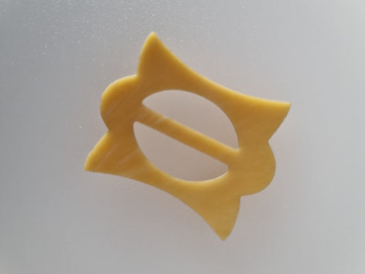 Vintage Buckle Yellow. For Belts, Sewing, Scarves, Crafts