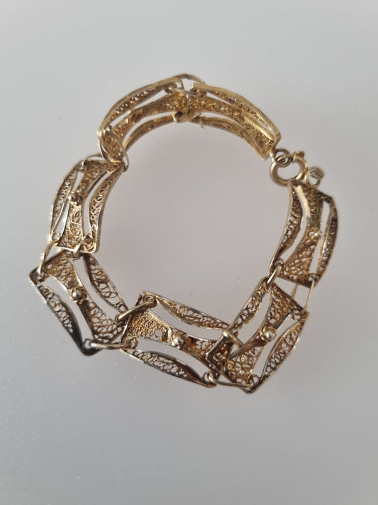 Vintage Bracelet Gold Tone Costume Filigree. Very Small.  Jewellery
