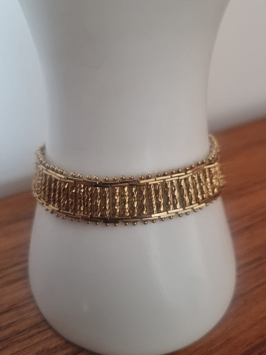 Vintage Bracelet Gold Tone Chain Link Costume Jewellery