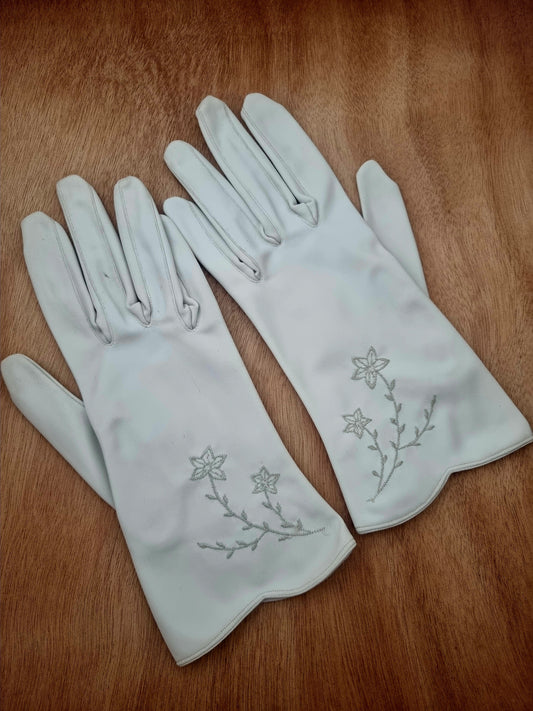 Vintage Gloves Cream Polymix Floral Embroidery Made in England