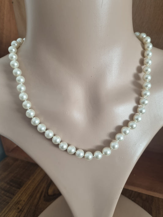 Vintage Necklace Faux Pearls 60s Glass Cream Made In England