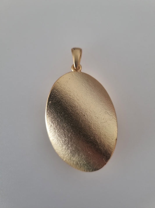 Vintage Pendant Charm Gold Tone Oval Circle Shape