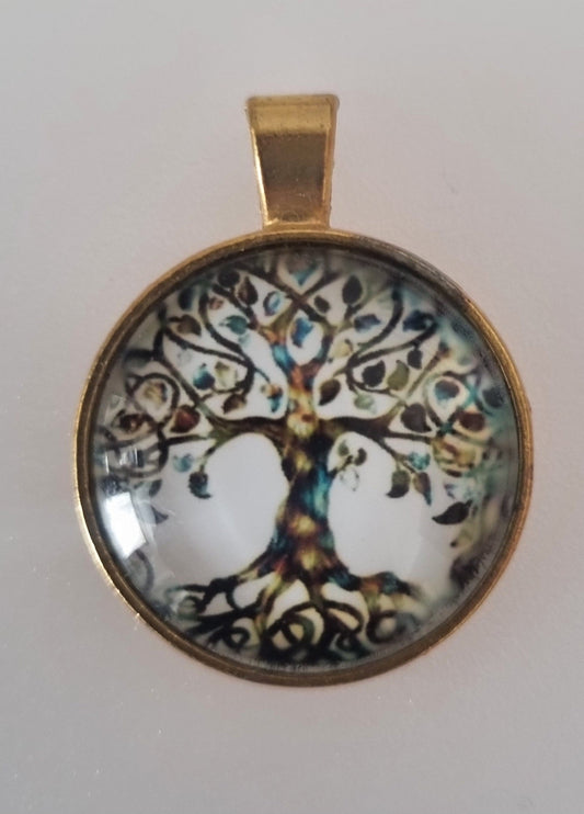 Vintage Pendant Charm Tree of Life Gold Tone Gardening