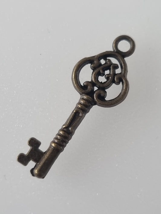 Vintage Charm Old Key Antique Style