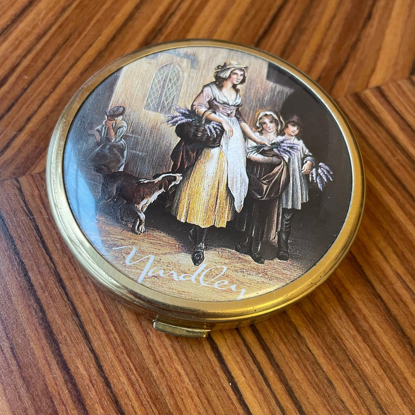 Vintage Yardley Lavender Seller Scene Gold Tone Metal Powder Compact with Mirror