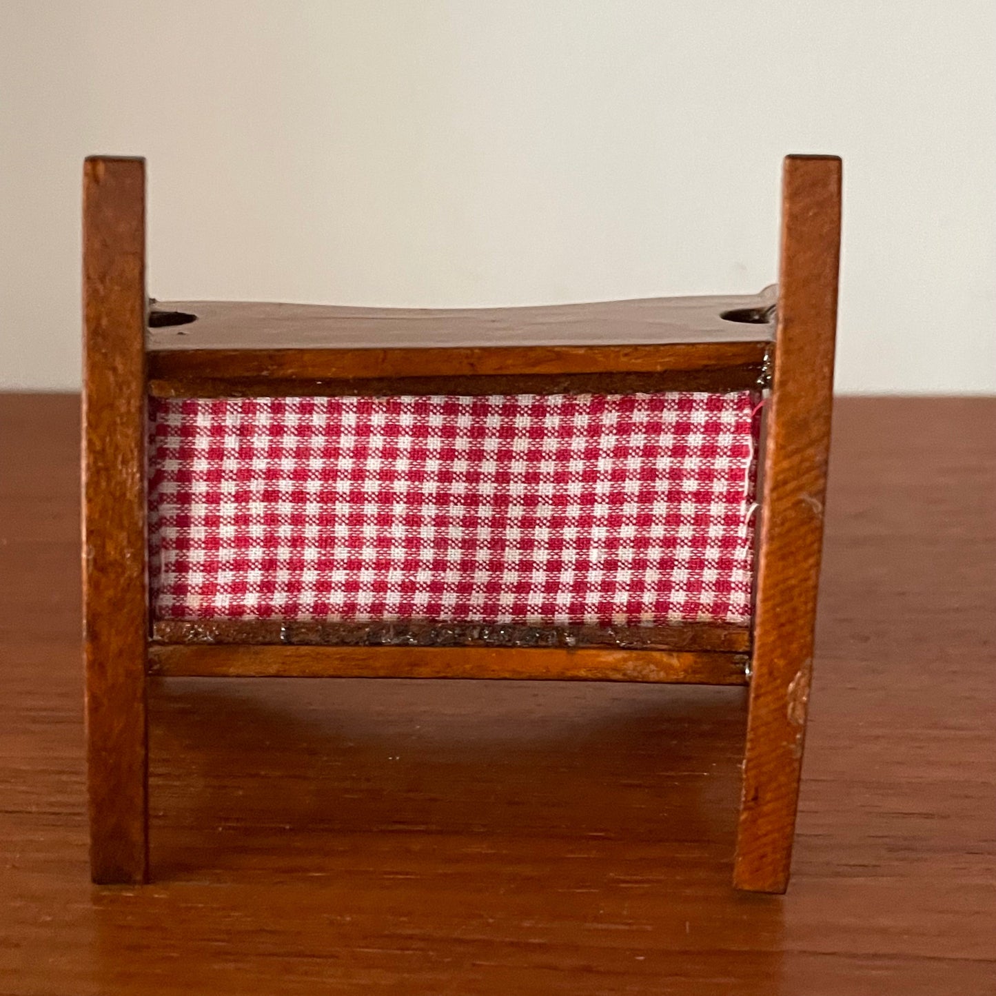 Dolls House Furniture Crib Cot Rocking Wooden with Gingham Bedding
