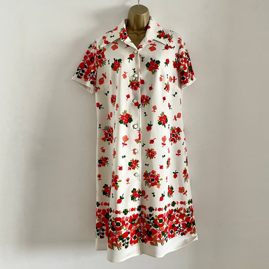 Vintage Lucia shirt dress floral white, pink & green patterned. Dagger collar lined. Statement pattern