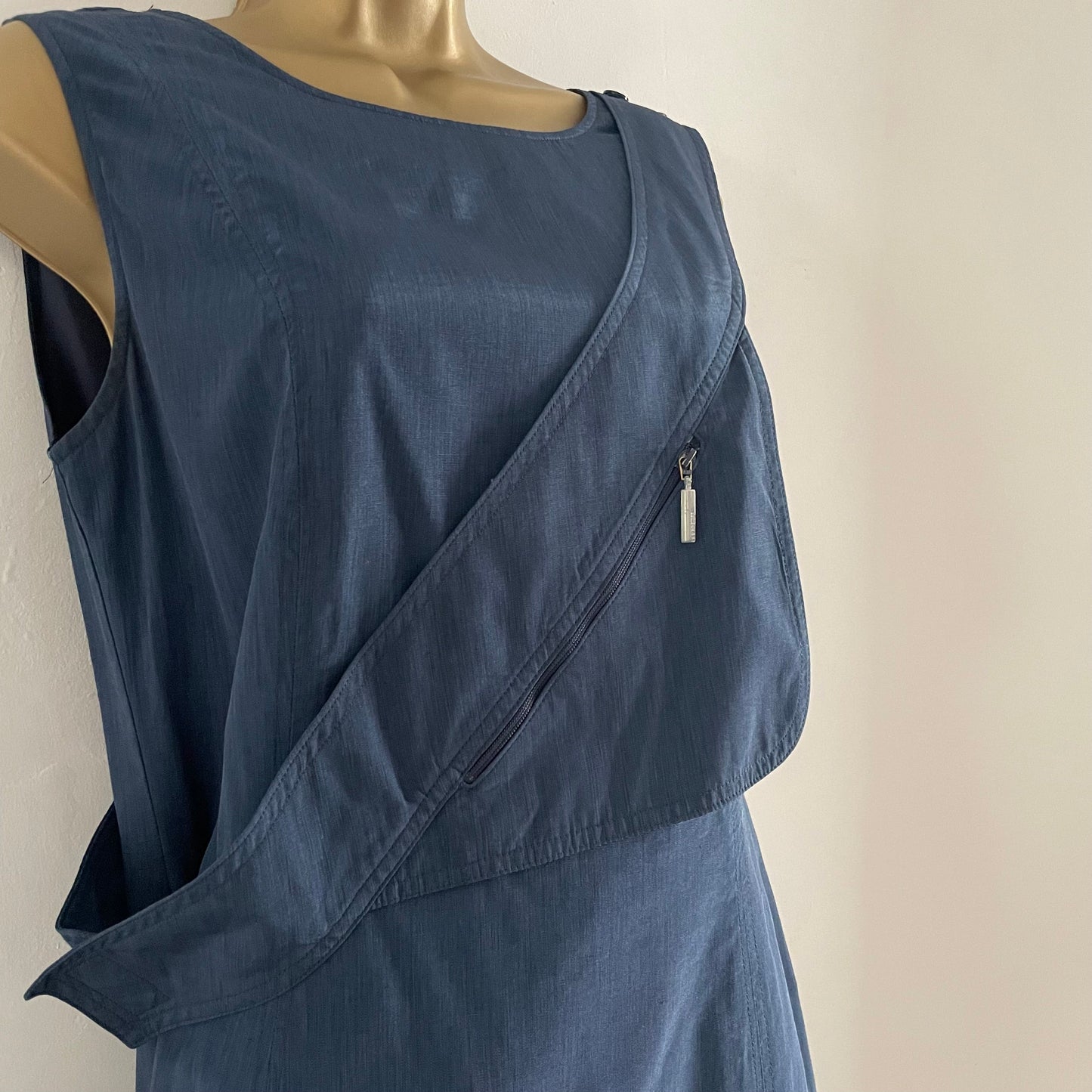 Vintage Lakeland blue shift dress with integrated pocket bumbag. Pleated lined. Knee length