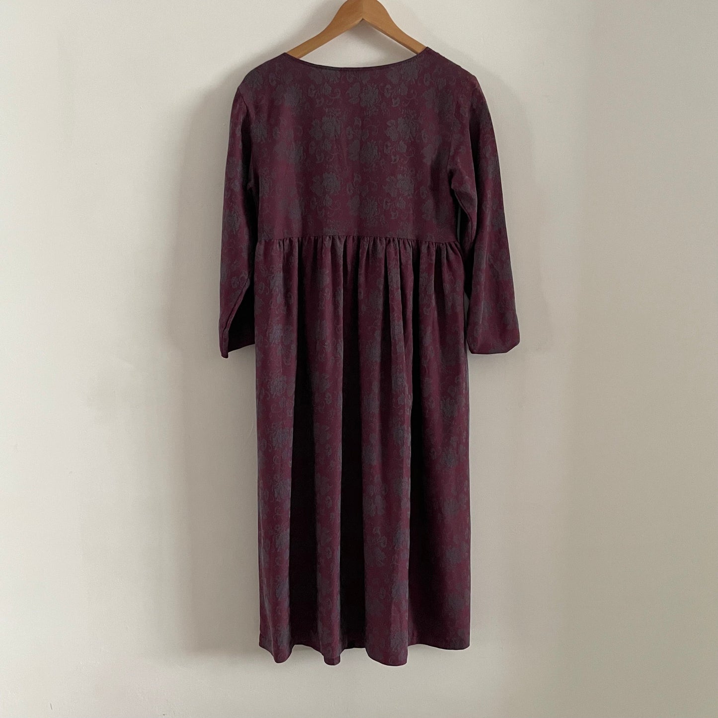 Vintage Ellen Ashley Burgundy & Blue floral pattern button down jersey dress long sleeve