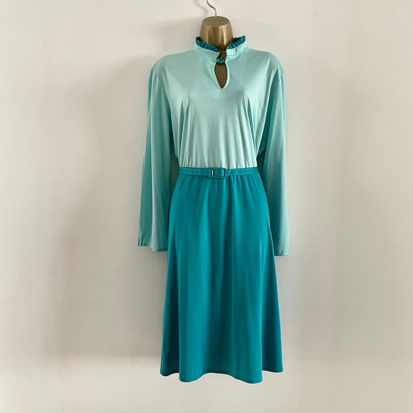 Vintage C&A blue two tone high neck long sleeve stretch midi dress with matching belt