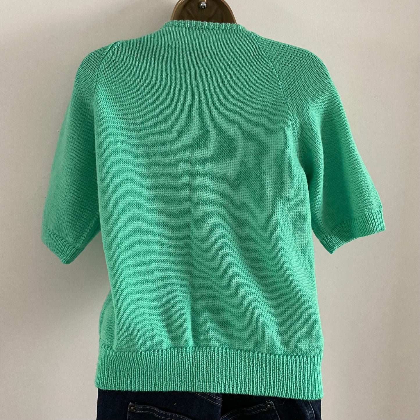 Vintage bright green hand knitted cardigan with short sleeves and round neck