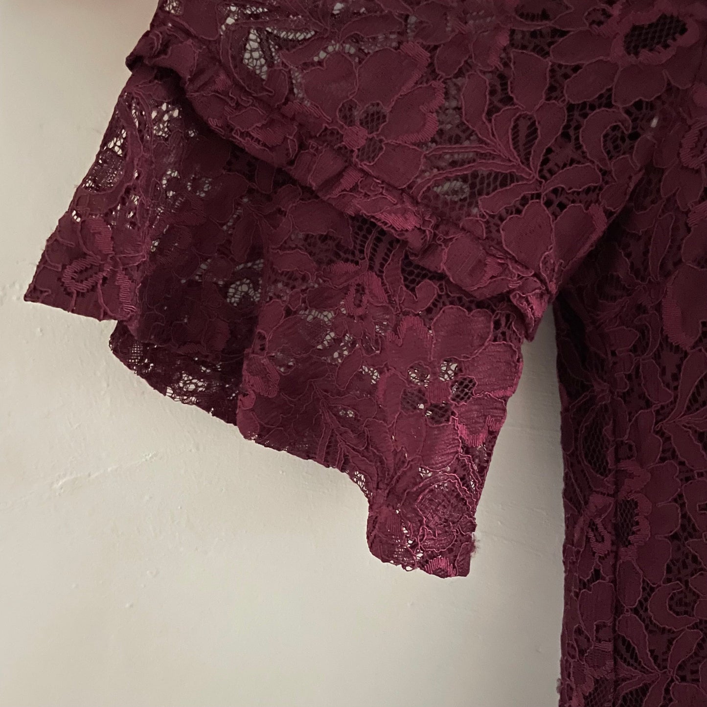 Preloved Burgundy Lace Overlay High Neck Mini Dress Midi Sleeves with Ruffle.