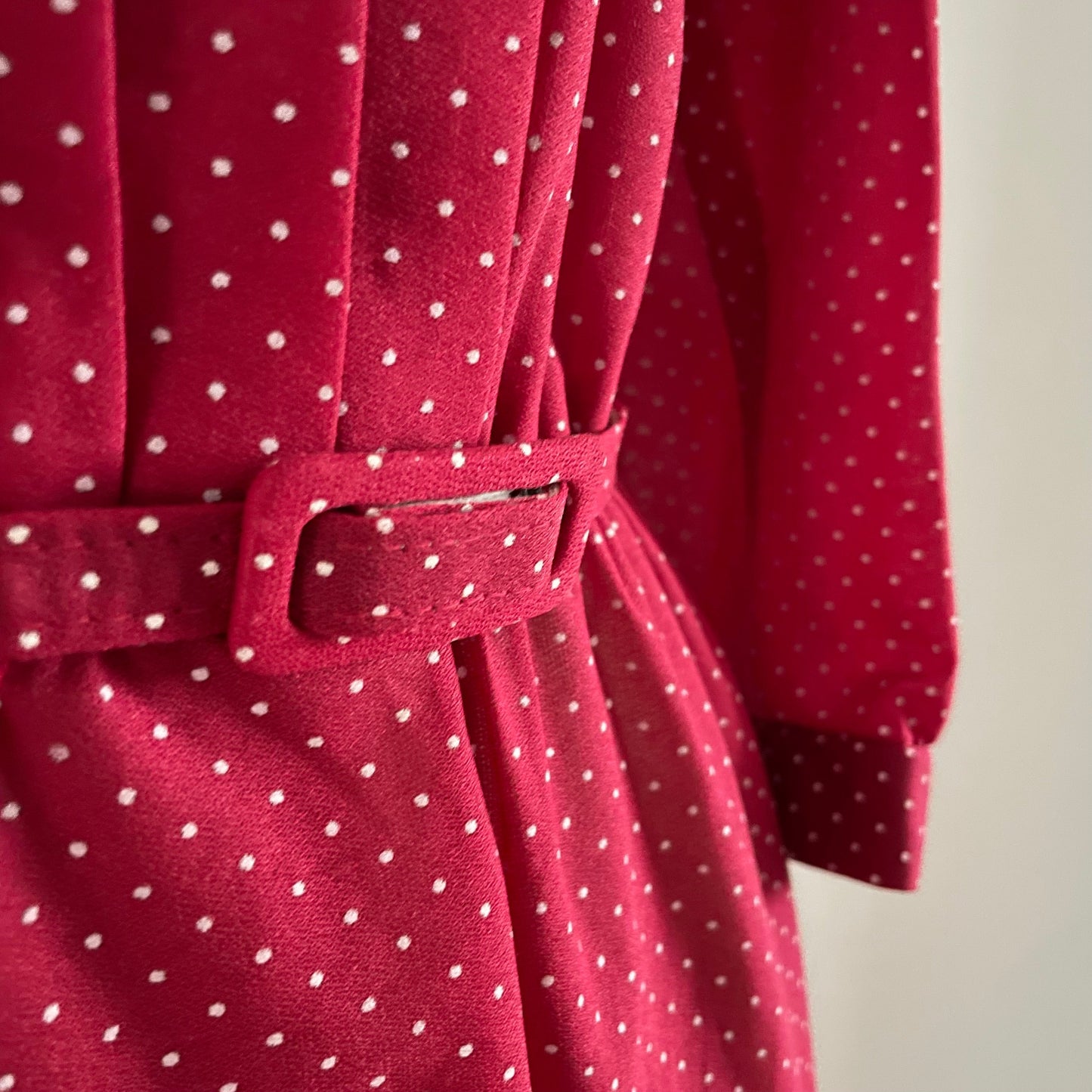 Preloved Berkertex Made In England Small Polka Dot Red and White Dress with Matching Belt.