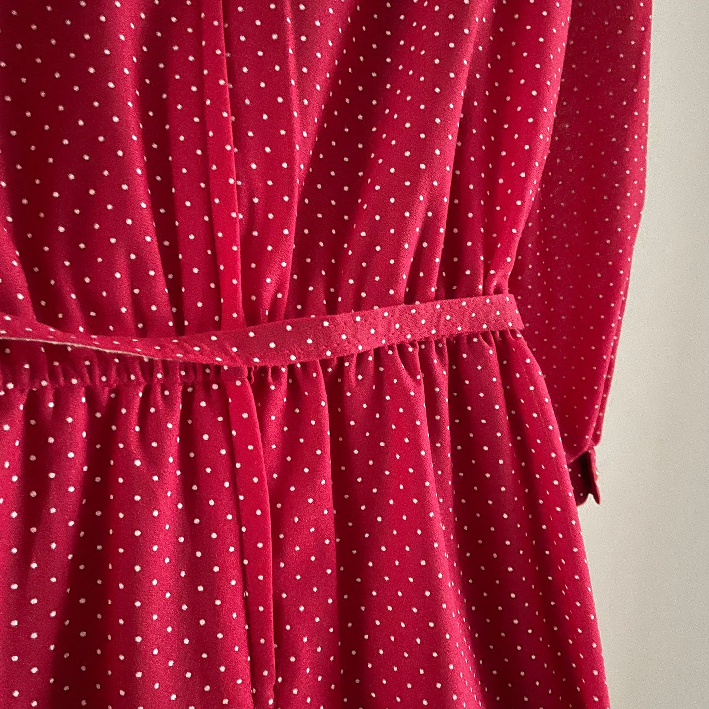 Preloved Berkertex Made In England Small Polka Dot Red and White Dress with Matching Belt.