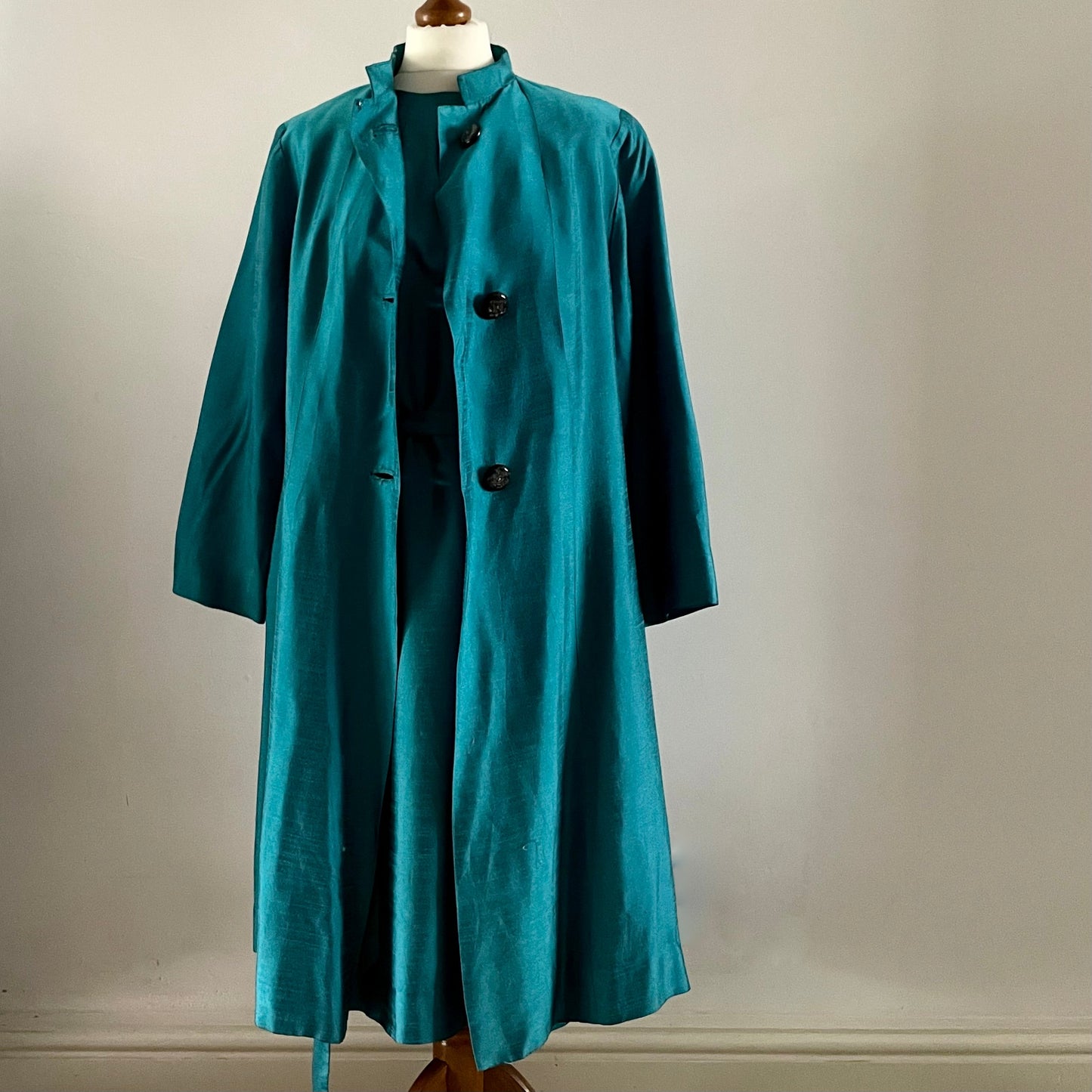 Vintage Blue Raw Silk Handmade Jacket & Shift Dress With Belt Contrast Buttons Purple Lining High Collar.