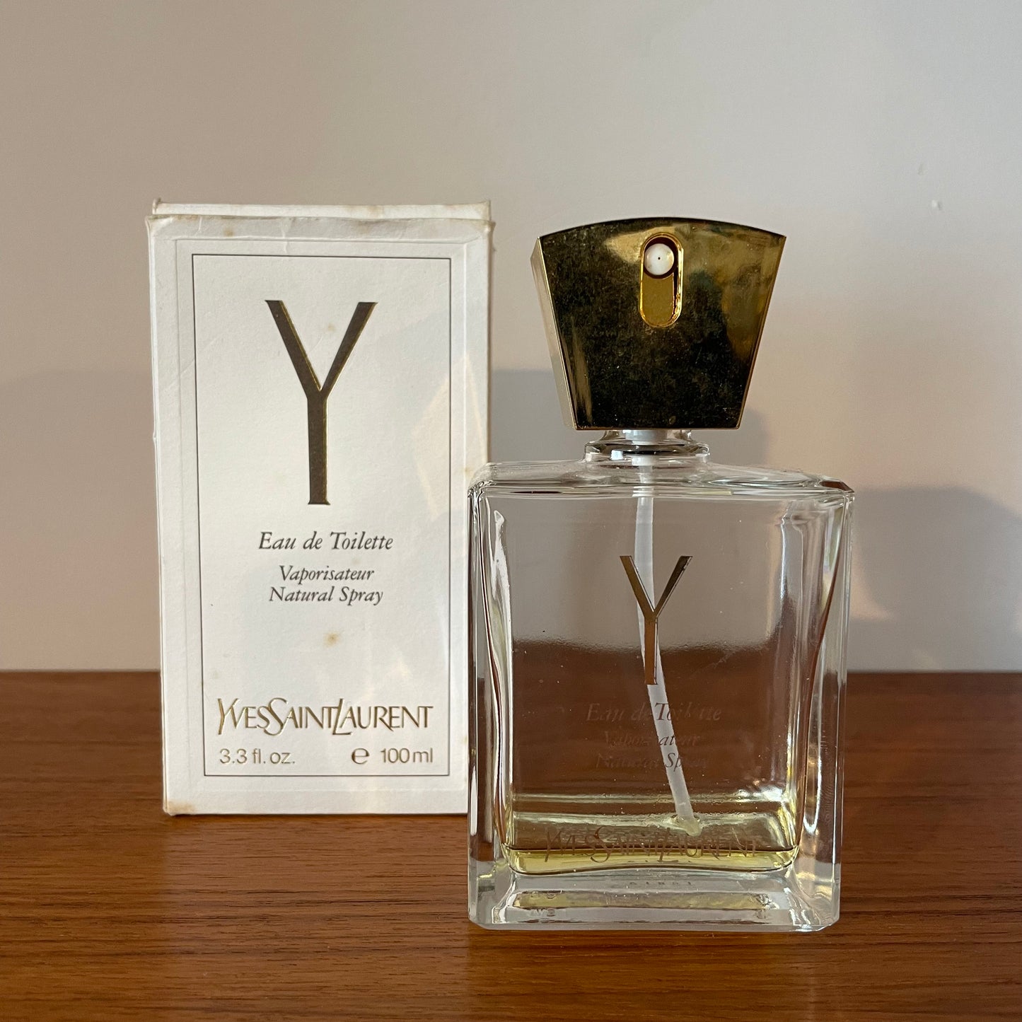 Vintage perfume Y by Yves Saint Laurent 100ml Eau de Toilette Ref9180 Small Amount Left