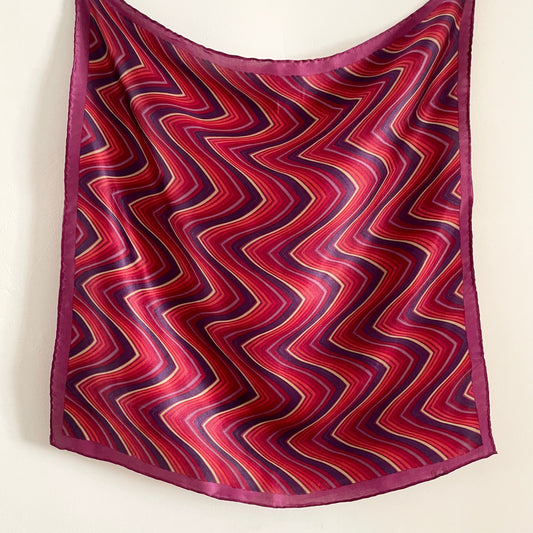 Vintage Pink and Purple Zig Zag Chevron Pattern Square Scarf 