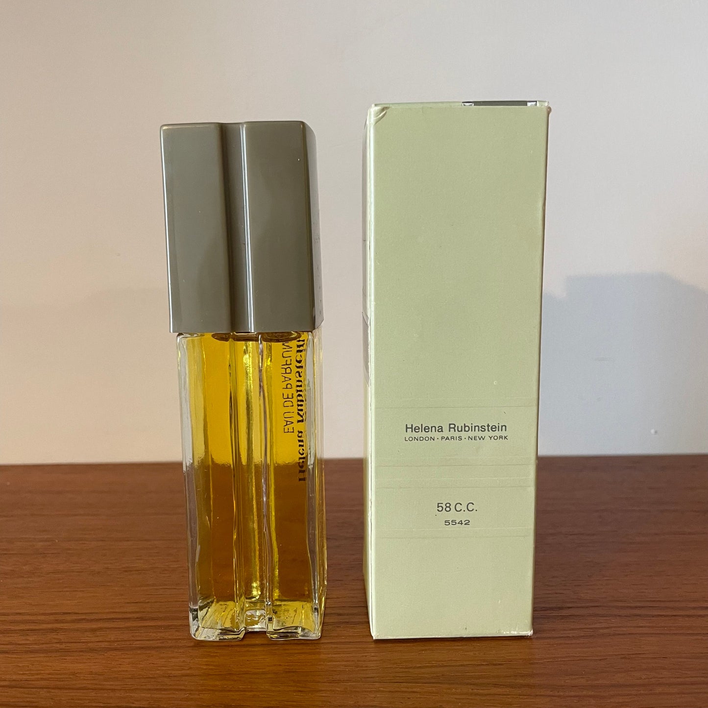 Helena Rubinstein Courant Perfume 1970 Full No. 5542, 58cc