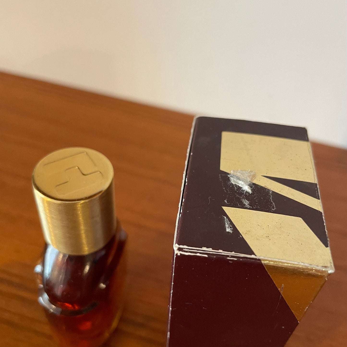 Vintage perfume Vu by Ted Lapidus Perfume Oil 20ml Full Bottle 20ml 1975