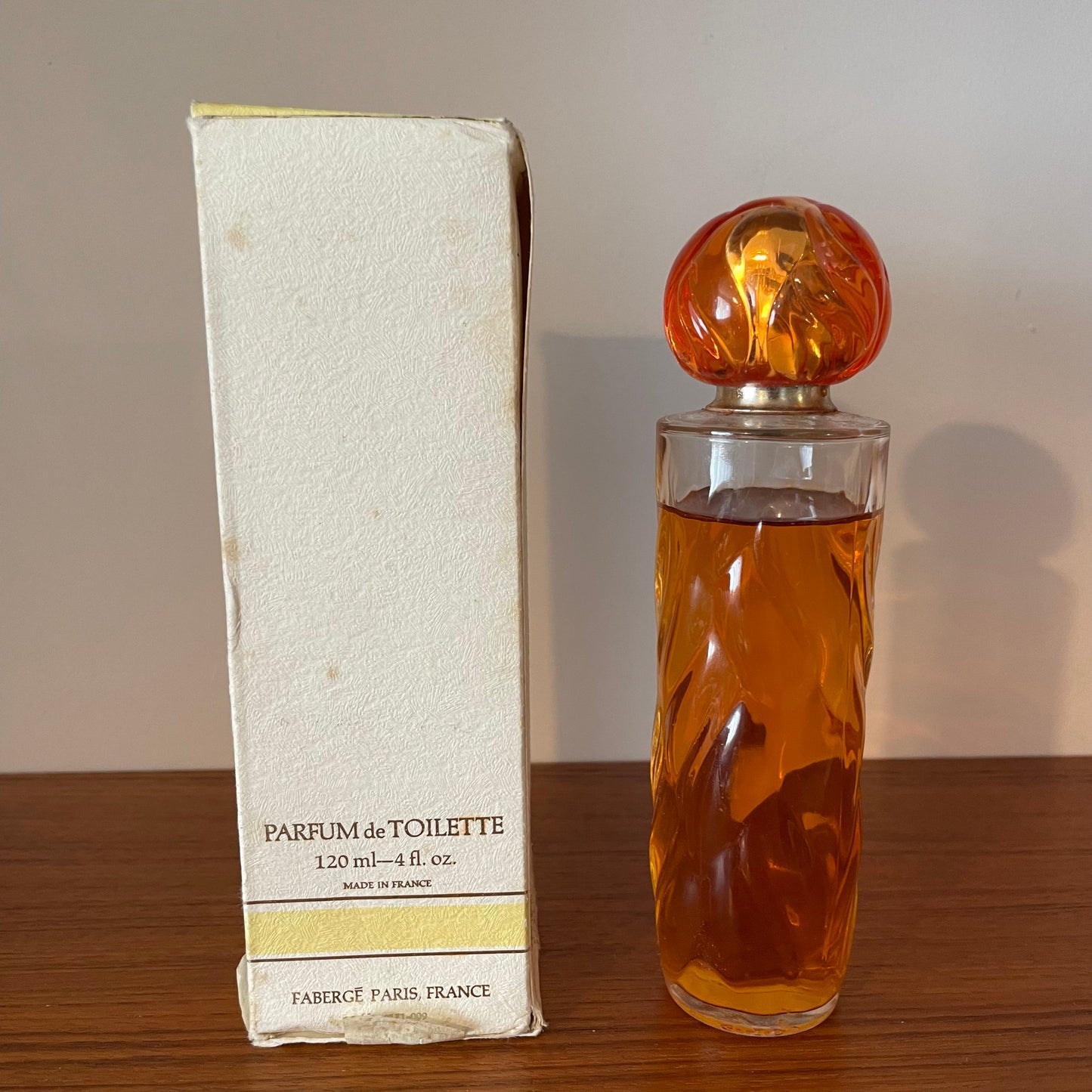 Vintage perfume Fleurs de monde, Faberge 120ml, 90% full. 1970