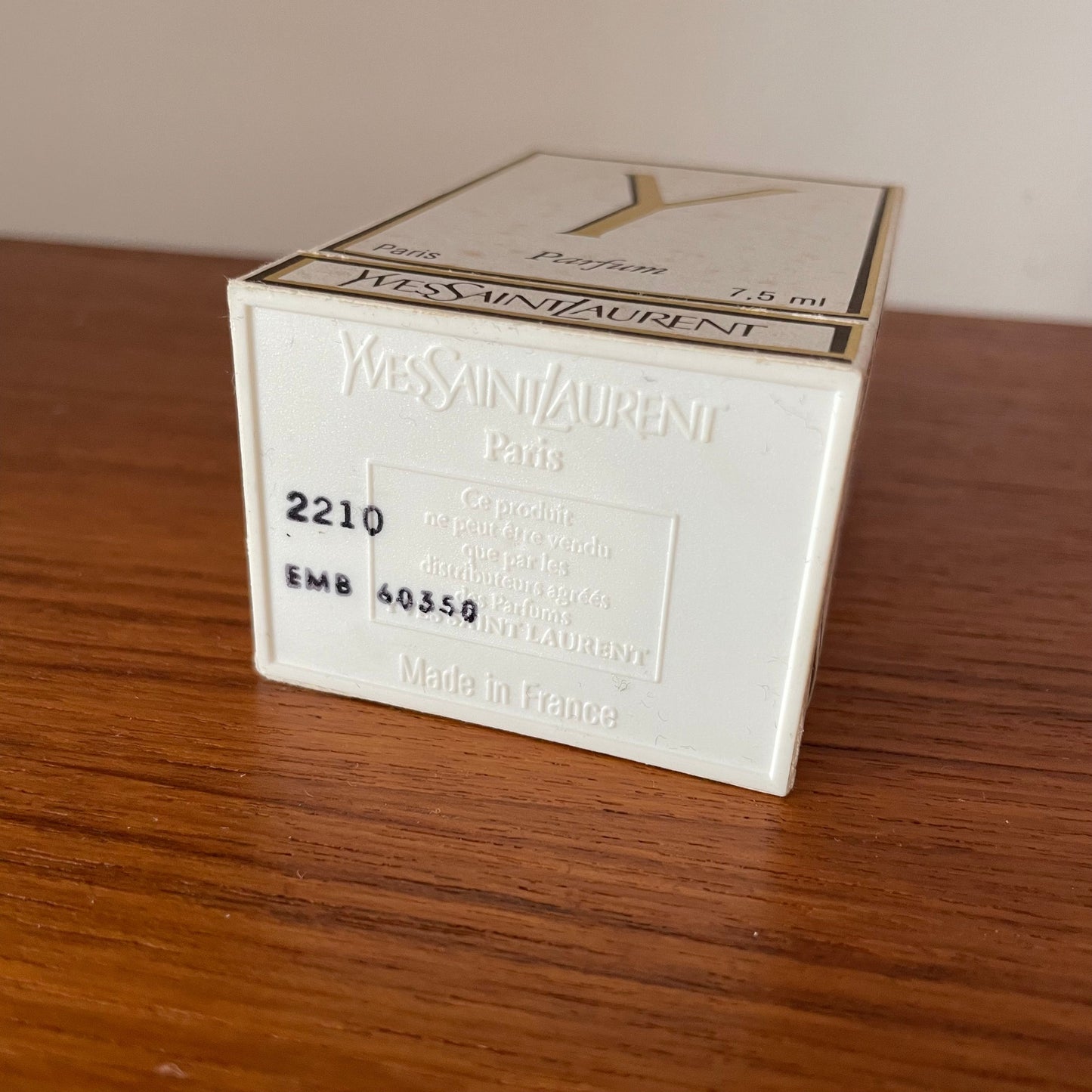 Vintage perfume Y, YSL, Yves Saint Laurent. No.2210, Perfume. 7.5ml 80% full