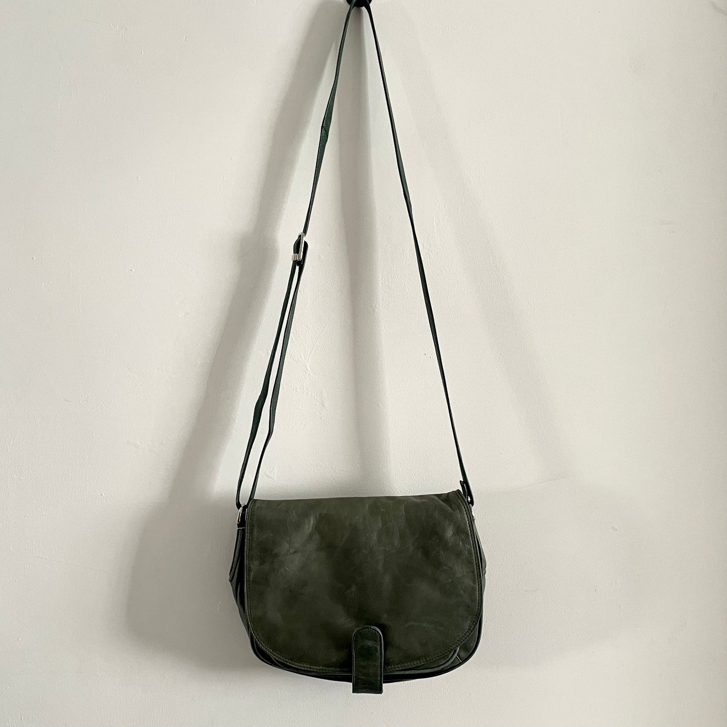 Vintage Green Leather Saddle Compartment Shoulder Bag