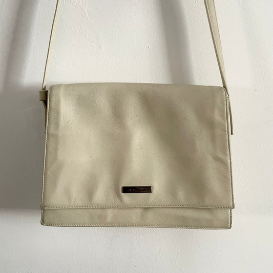 Vintage Cream Tula Leather Three Compartment Shoulder Bag