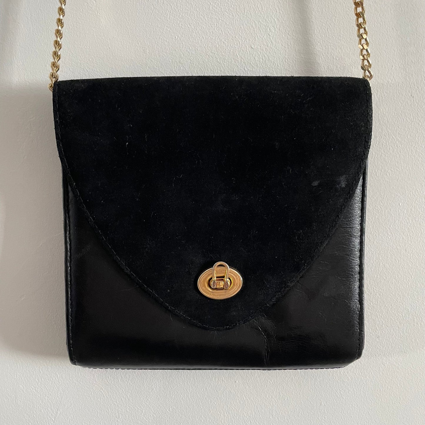 Vintage Suede Leather Envelope Evening  Shoulder Handbag with Gold tone Chain