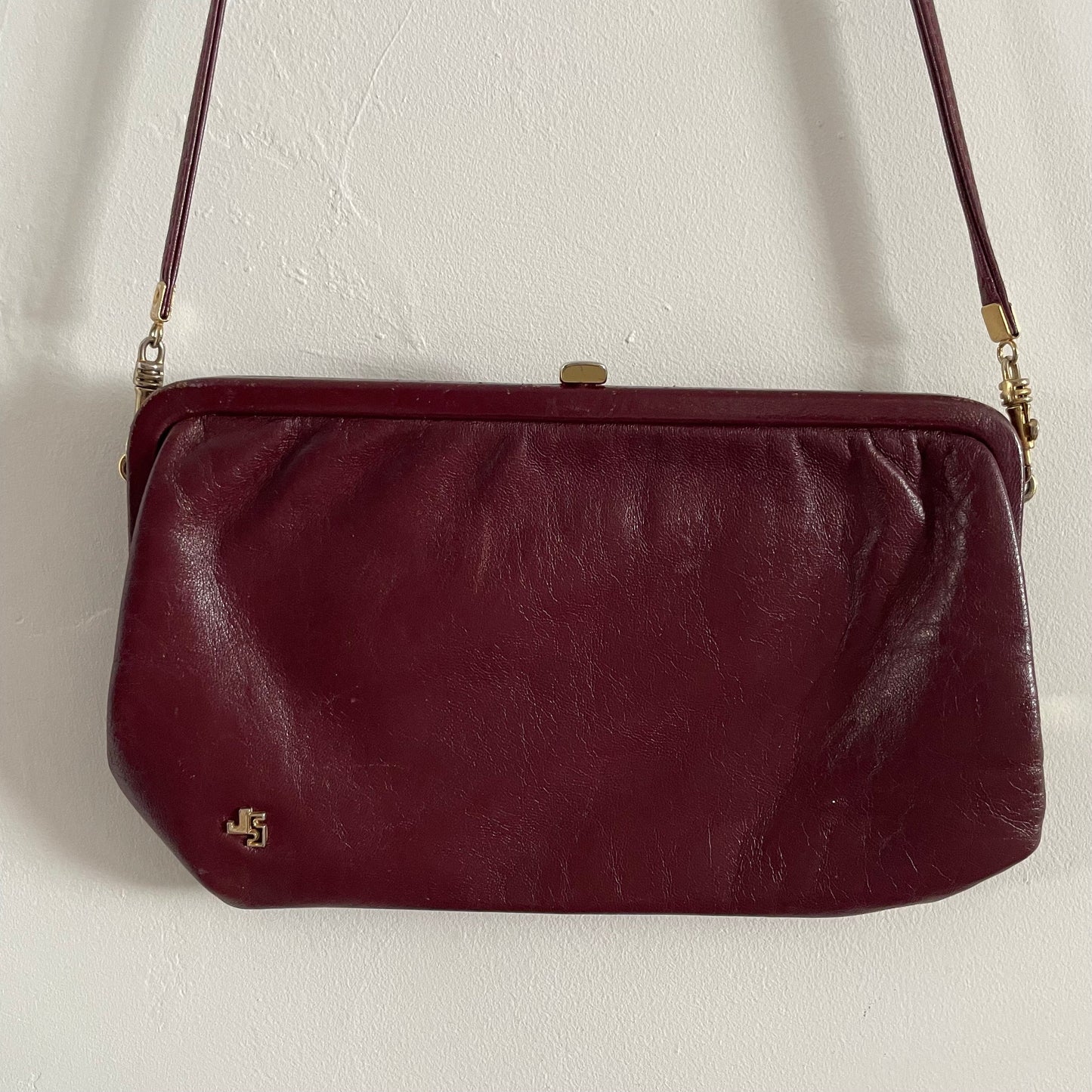 Vintage Jane Shilton Oxblood Bugundy Red Leather Shoulder Handbag. Made in England