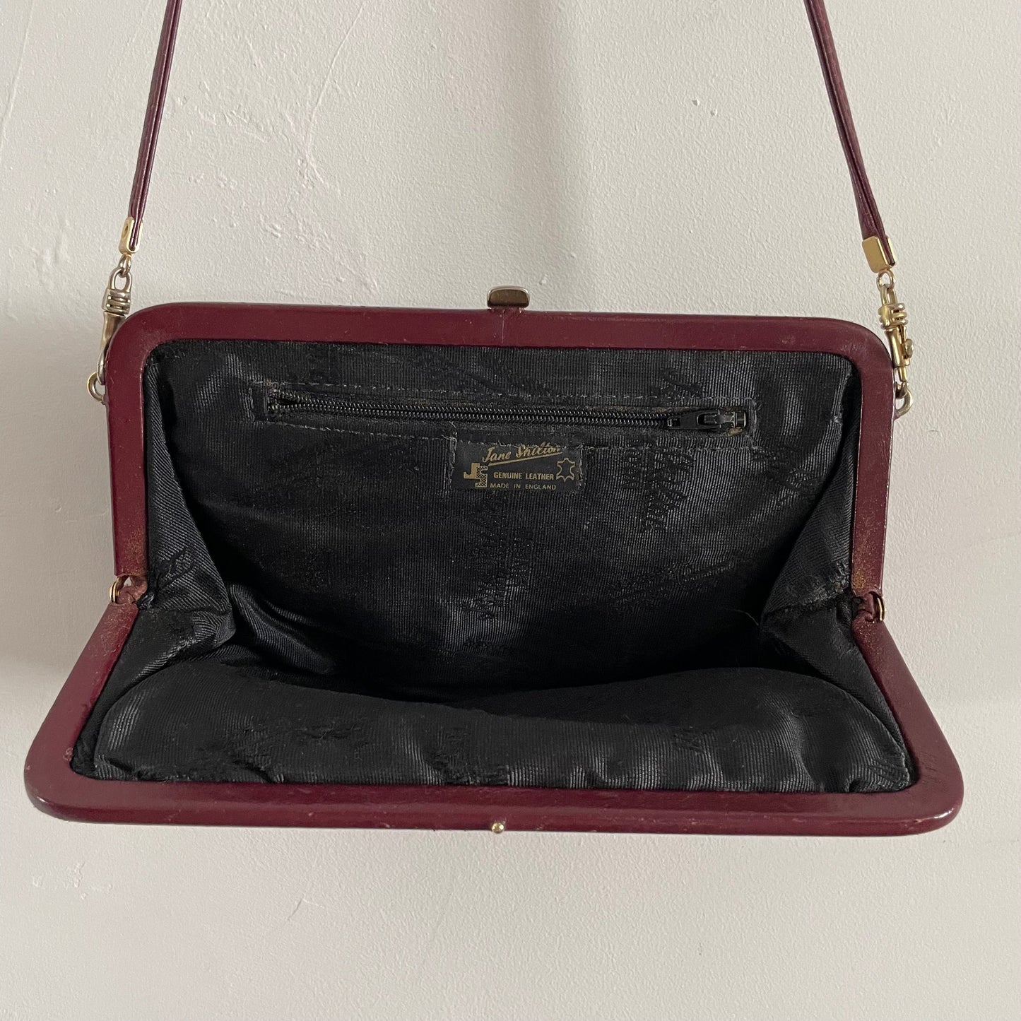 Vintage Jane Shilton Oxblood Bugundy Red Leather Shoulder Handbag. Made in England