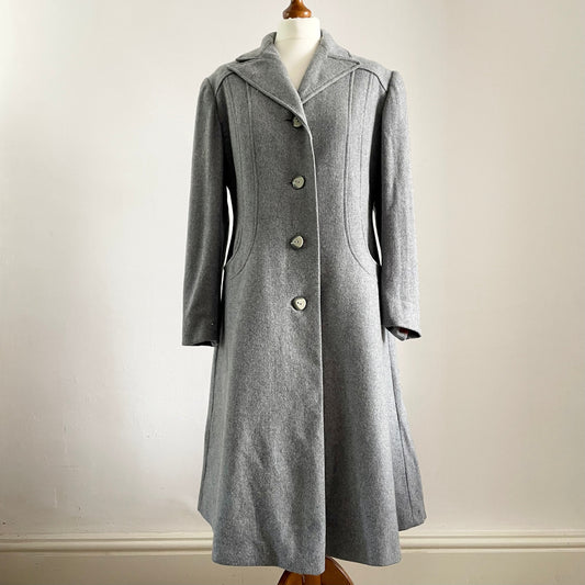 Grey Wool Mid-Length Coat with Buttons and Pink Lining